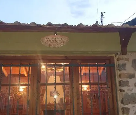 Holiday home Penelope's Perithiotissa